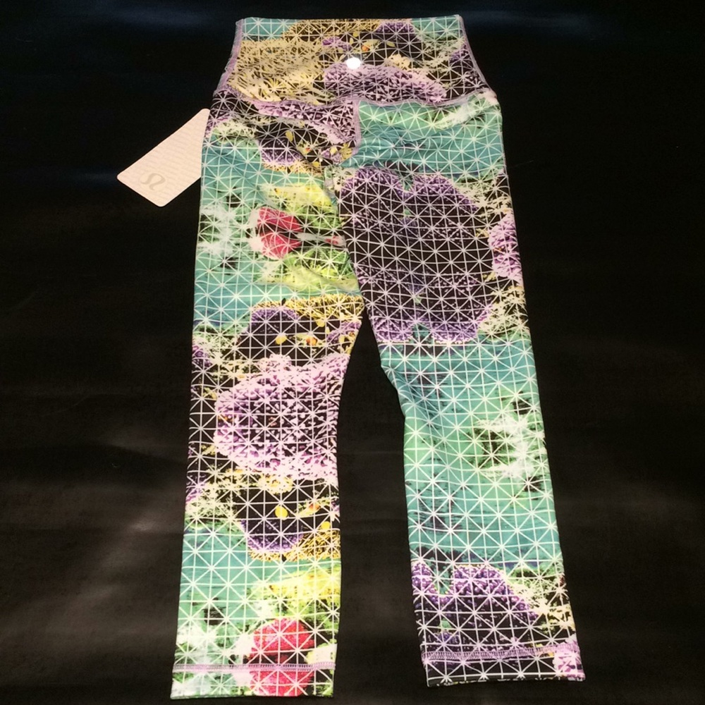 NWT LULULEMON Wunder Under Crop : Paradise Grid